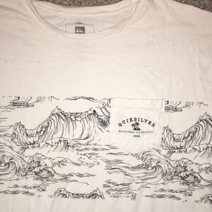 QUIKSILVER Men's Rare Graphic North Shore Waves 1969 Waterman Collection T-Shirt
